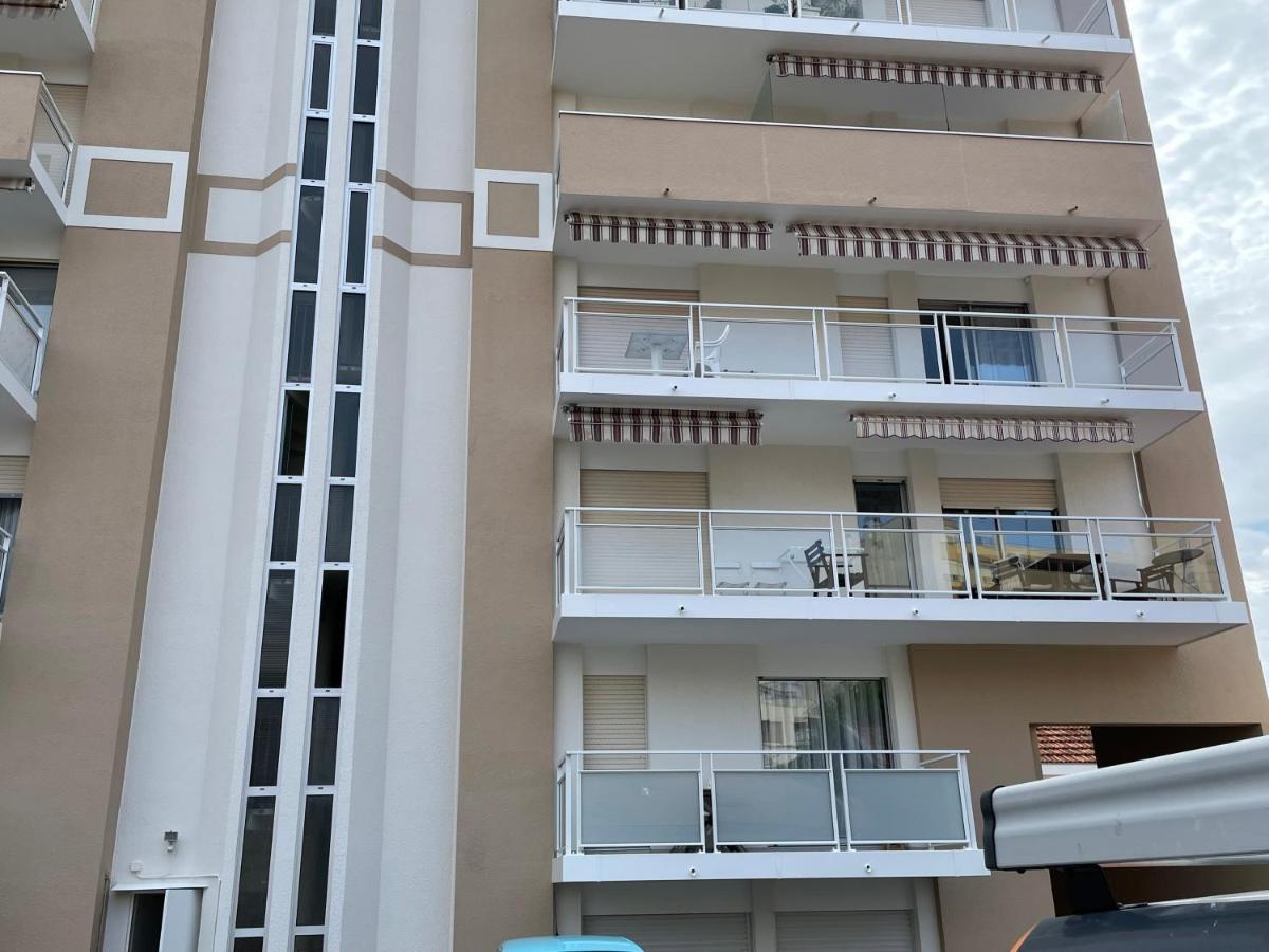 Studio En Centre Ville, Place De Parking Privee Аркашон Экстерьер фото
